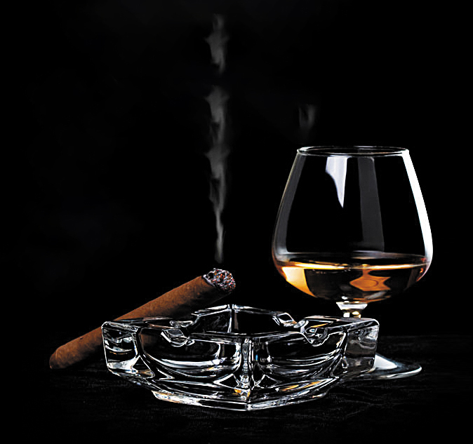 創(chuàng)意拍攝-酒